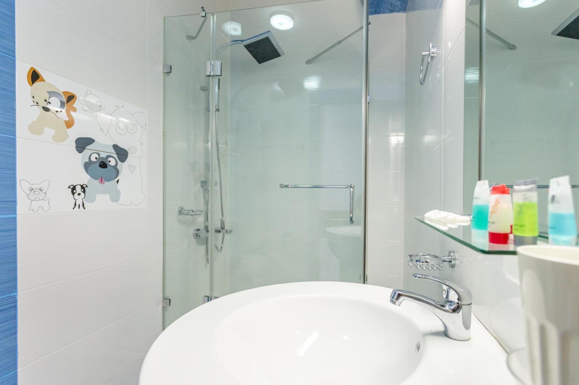 Serviced Apartment On Rustaveli Avenue 9 Tbiliszi Kültér fotó