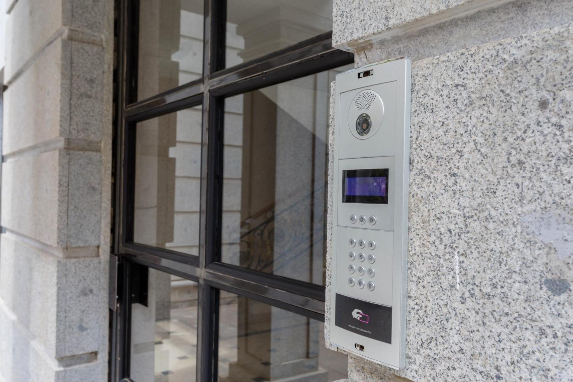 Serviced Apartment On Rustaveli Avenue 9 Tbiliszi Kültér fotó